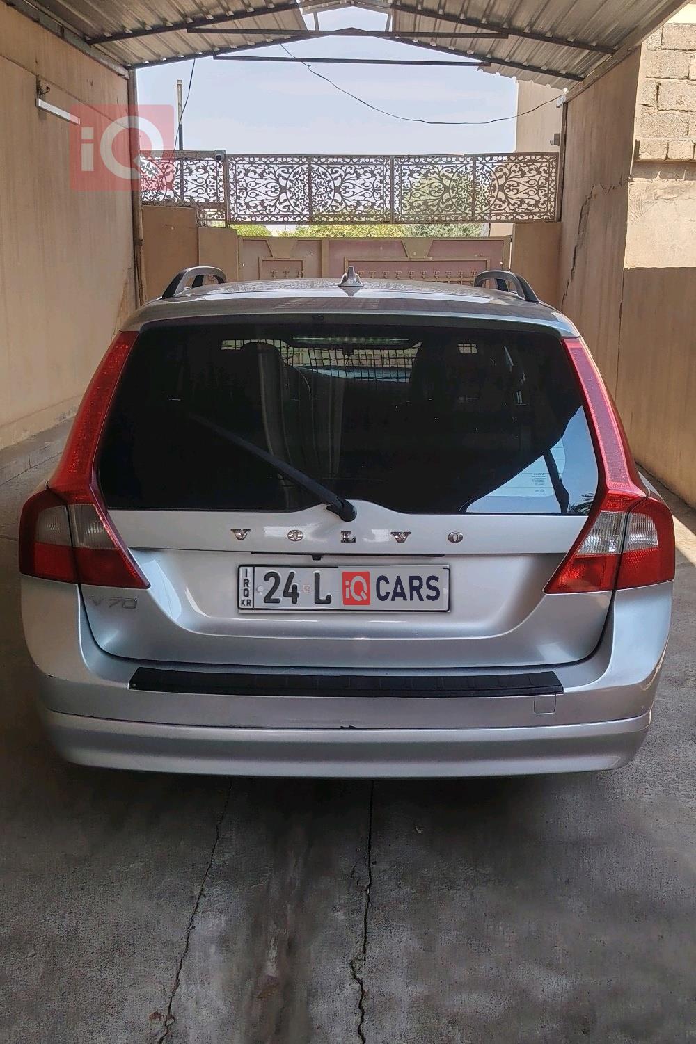 فولفو V70